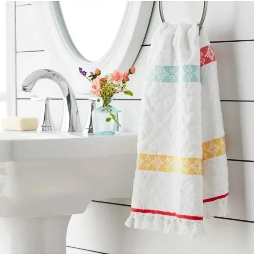 NEW Pioneer Woman Sculpted Stripe Hand Towel Only - 4 pack